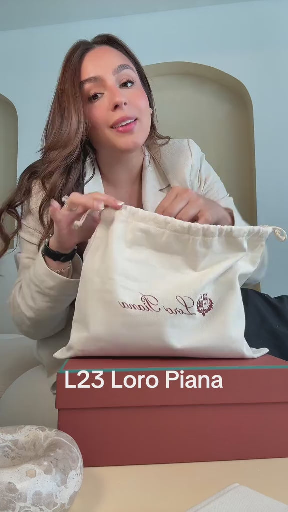 L23